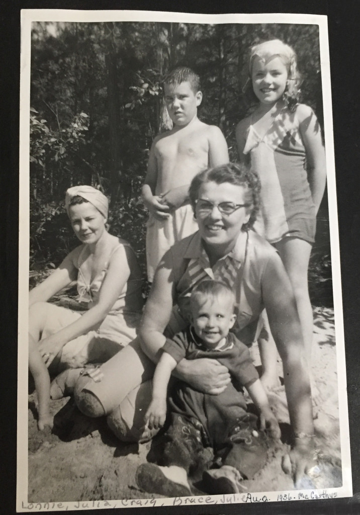 LaVon Robertson, Julia, and Grandkids